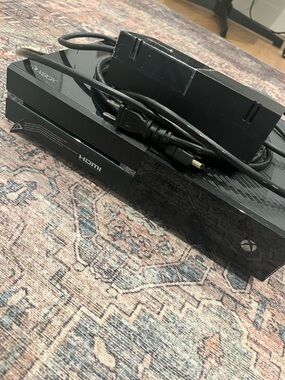 Xbox One in Black